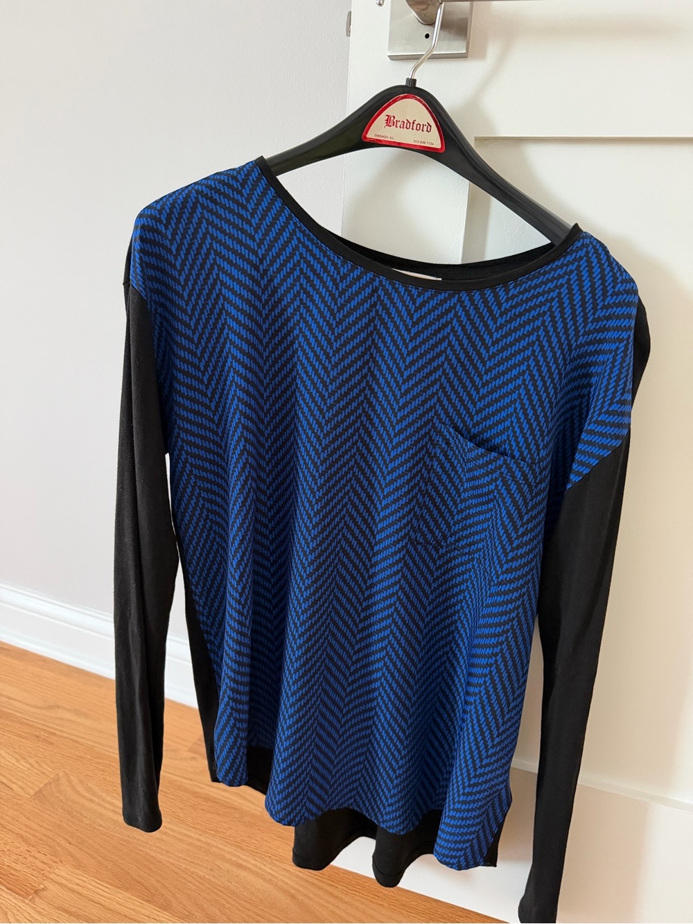 MICHAEL MICHAEL KORS LONG SLEEVE SHIRT BLUE BLACK  Top Size M Medium